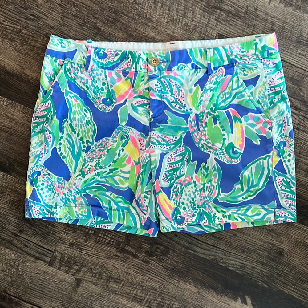 Lilly Pulitzer the Jayne stretch short 7’ inseam
